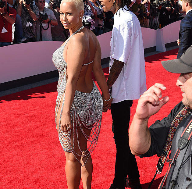 Amber Rose Almost Bares It All On 2014 Mtv Vmas Red Carpet [Photos]