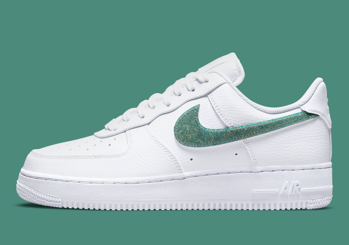 Nike Air Force 1 Low Glitter Swoosh Dh4407-100 | Sneakernews.Com