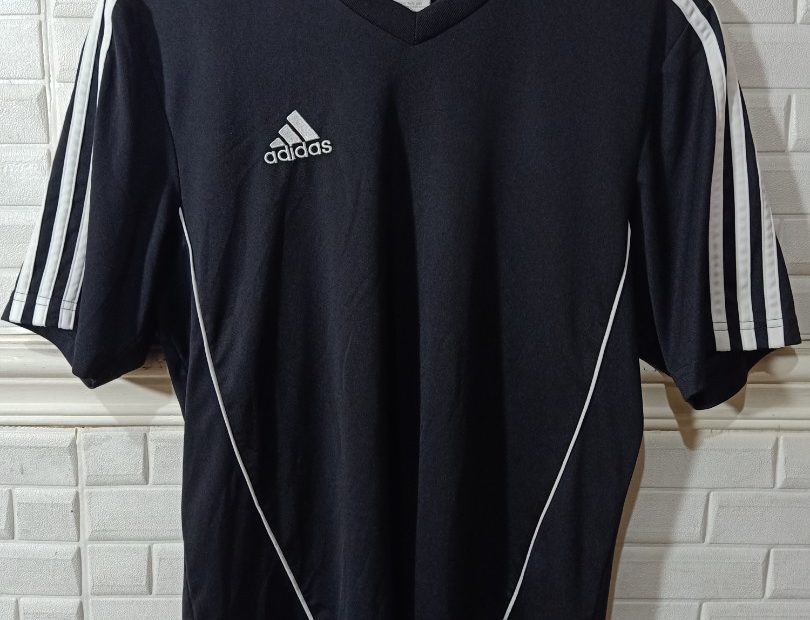 Adidas Dri-Fit Shirt (Black) - 29 L 20 W, Men'S Fashion, Tops & Sets,  Tshirts & Polo Shirts On Carousell