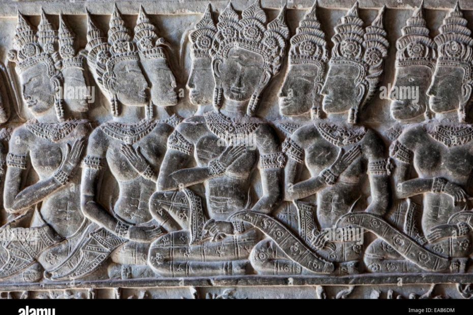 Cambodia, Angkor Wat. Bas-Relief Carving, First Corridor, Western Side Of  Temple Stock Photo - Alamy