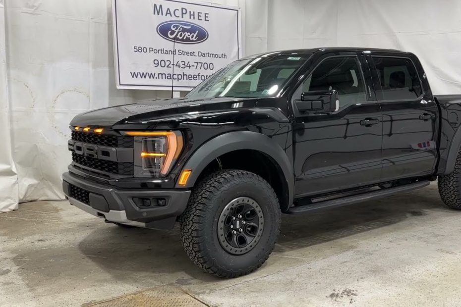 Agate Black 2022 Ford F-150 Raptor Review - Macphee Ford - Youtube