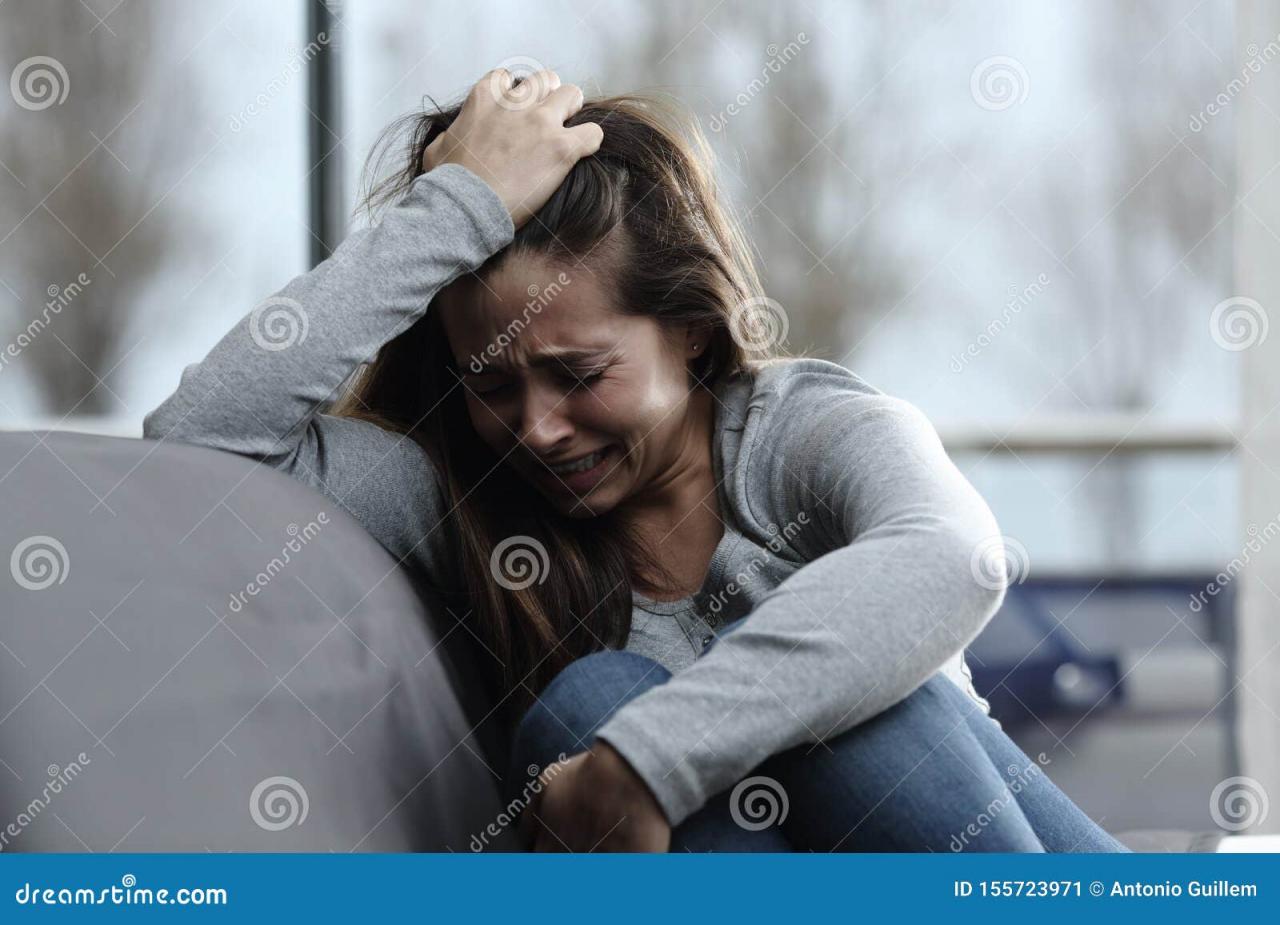 Sad Girl Complaining And Crying At Home Stock Image - Image Of Esteem,  Angry: 155723971