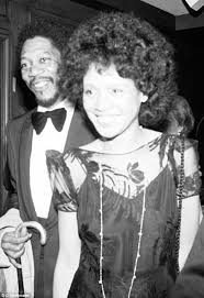 Morgan Freeman Ex-Wives: Marriage, Divorce Details | Closer Weekly